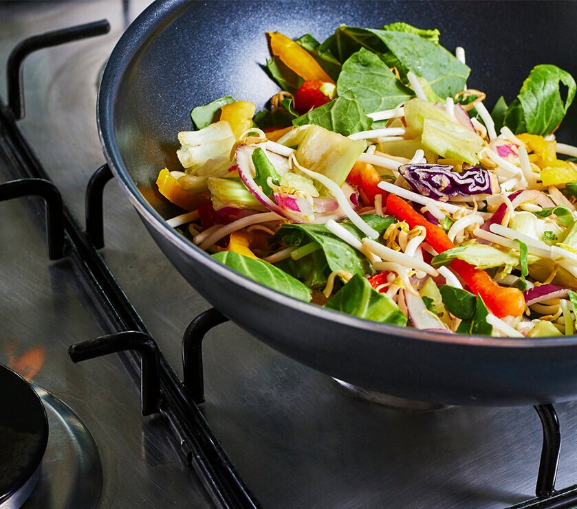 Try Our Cabbage، Zucchini & Capsicum StirFry Optifast